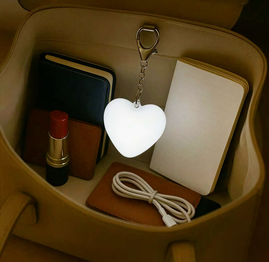 🤍 Mini Glow Portable Keychain
